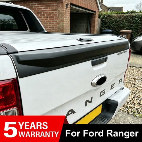 Rear tail gate - tail, trim